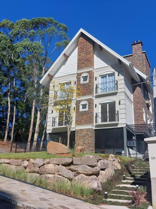 Pervoi Casa Ipe Apartment Gramado Exterior photo